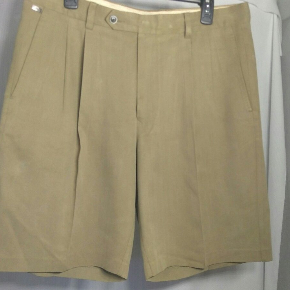 Tommy Bahama Men's 34 Shorts flat front Silk